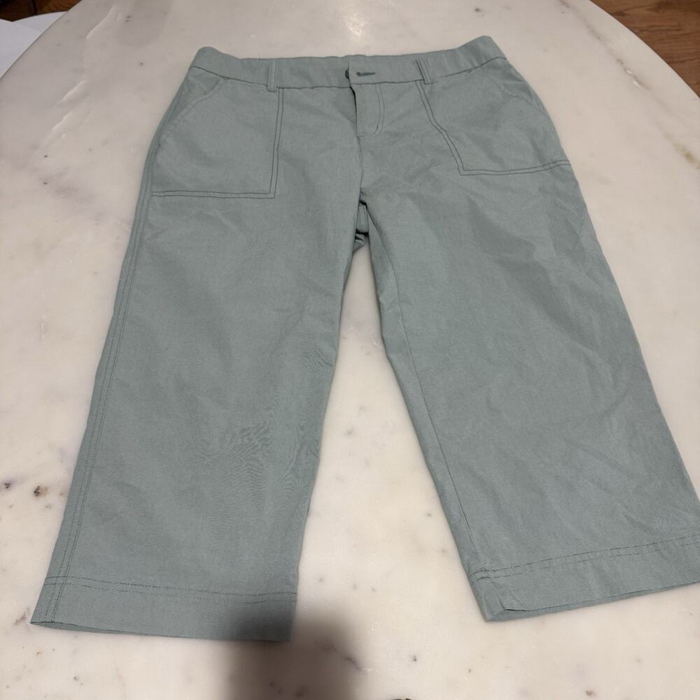 Columbia Women’s 12 Capri Cotton Cropped Casual Outdoor Lightweight Pants Green